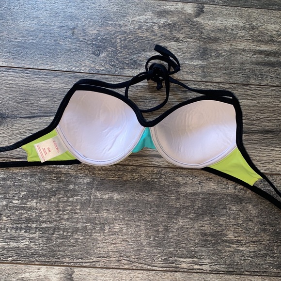 Bikini Top - Picture 2 of 2